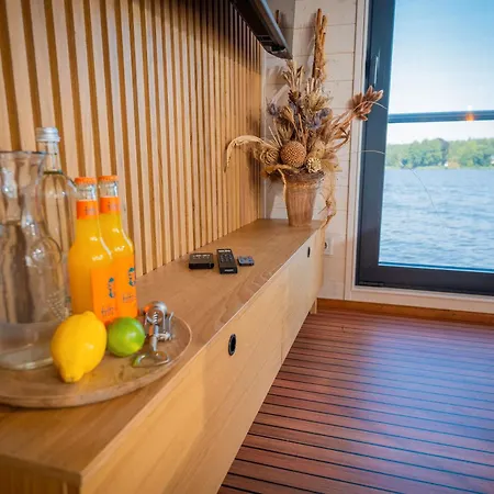 Exklusives Naturerlebnis Roxy Fürstenberg-Havel