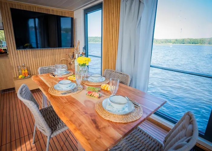 Exklusives Naturerlebnis Roxy بوتيل Fürstenberg-Havel