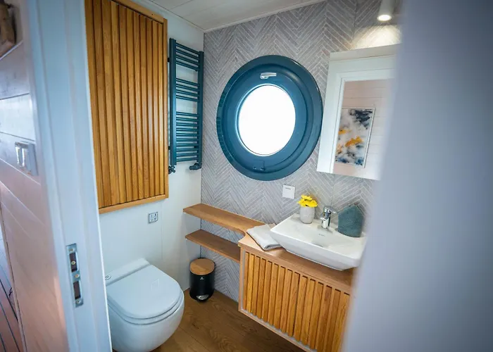 بوتيل Exklusives Naturerlebnis Roxy Fürstenberg-Havel